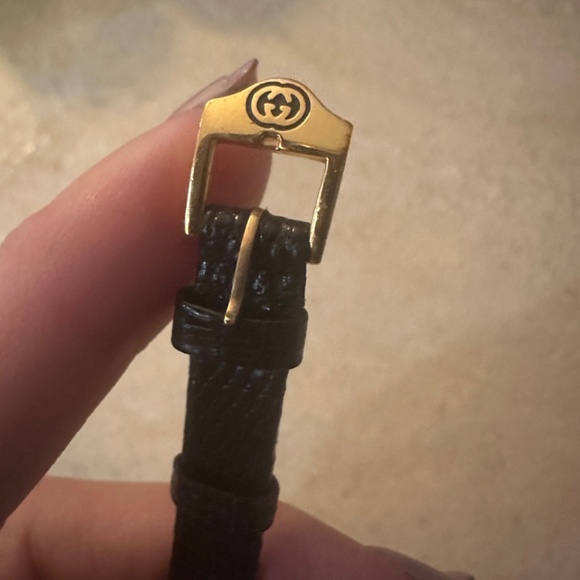 Women’s Gucci watch
